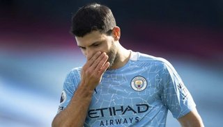 Agüero se marcha de Manchester City