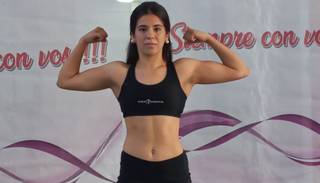 Jujeña Laura Carabajal combate hoy en Salta