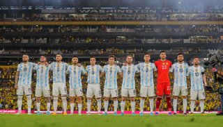 La "Scaloneta" igualó la racha de 31 partidos invictos de la Selección de Alfio Basile