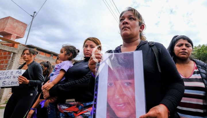 Brindaron los resultados preliminares de la autopsia a familiares de Alejandra: no hay detenidos