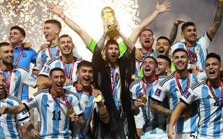 Acusan de infieles a jugadores de la Scaloneta por una supuesta fiesta con mujeres