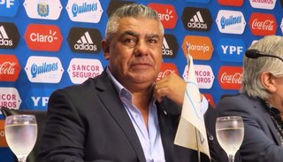Tapia le pidió a Sampaoli que cumpla "con su palabra"