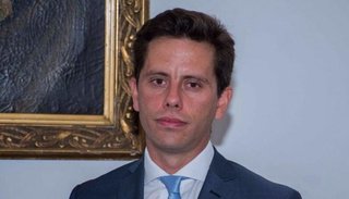 La oficina Anticorrupción denuncia cobro de "coimas"