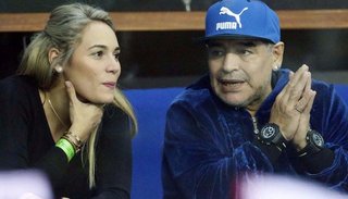 Maradona podría haber bajado a Rocío Oliva del Bailando