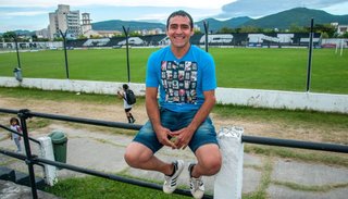 El interminable Damián Bensi: “Jugaré hasta que las piernas me digan basta”