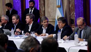 Caputo se presentó en el Congreso y se desvinculó de las "off-shores"