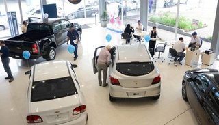 Ahora los precios de los autos suben más que la inflación y el dólar