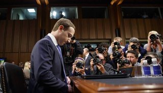 Zuckerberg ahora da explicaciones ante el Capitolio