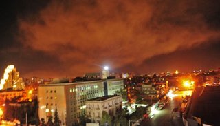 Trump celebró el bombardeo a Siria y dijo que "fue un golpe perfectamente ejecutado"