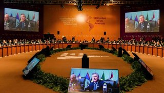 Macri dijo que la Argentina "desconocerá cualquier elección" en Venezuela