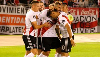 Maidana, Ponzio y Mora jugarían en Ecuador