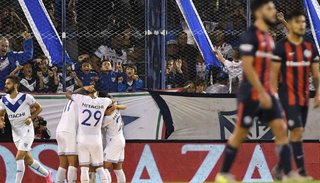 Vélez igualó anoche con San Lorenzo y sepultó al funebrero a la “B”