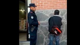 Un hombre fue detenido luego de "manosear" en la vía pública a dos menores