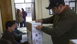 En diez años, caducaron 19 partidos políticos en la provincia