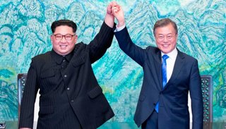 VIDEO: Acuerdan que no habrá más guerra en la península coreana