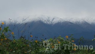 ¡Qué belleza! Los cerros del oeste de Salta están de blanco