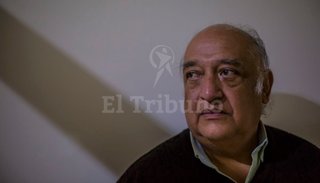 El padre de un brigadista denuncia que el caso sigue paralizado por trabas de Calletti
