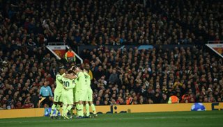 Barcelona, con Messi, se lleva el primer triunfo en Old Trafford