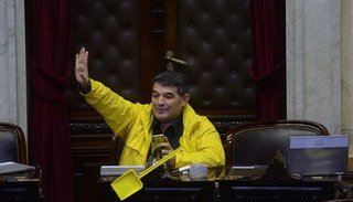 Olmedo admitió que D'Alessio lo asistió durante un accidente automovilístico