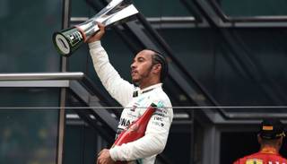 Hamilton se quedó con el Gran Premio de China