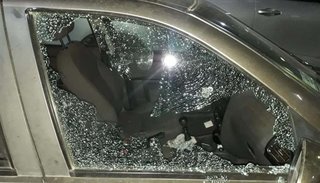 Dos jóvenes apresados al intentar robar auto