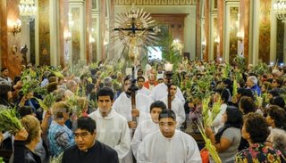 Cargnello advirtió a los sacerdotes: "No busquemos el poder, sino servir"