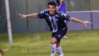 Ronaldo Martínez se fue a Paraguay