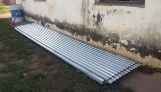 Recuperan chapas robadas en un inmueble