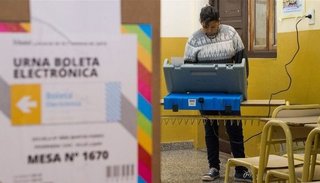 Salta desdobla sus elecciones y elegirá gobernador en noviembre