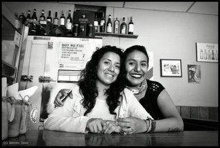 El histórico bar Manolo presenta una muestra fotográfica de primer nivel