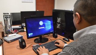 Si todavía no terminaste el secundario, podés hacerlo con el Sistema Virtual a Distancia