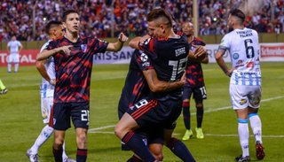 River retribuyó con goles la pasión de los salteños