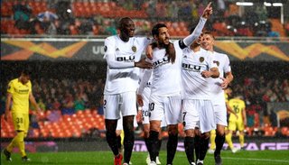 Valencia ganó y avanzó a semifinales de la Liga de Europa