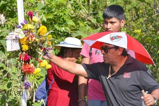 GALERÍA DE FOTOS. Ascenso de miles de jujeños al cerro de la Cruz