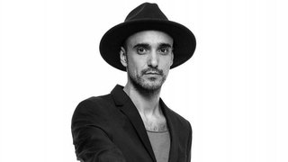 Sorpresivo cambio de look de Abel Pintos