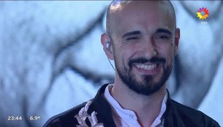 ¿Lo viste? Nuevo look de Abel Pintos