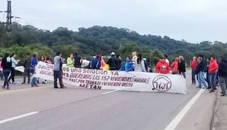 La Nación asumió la obra de las 157 casas