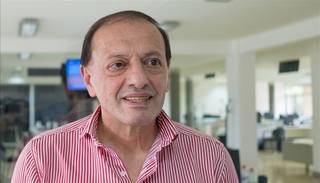Claros: “En nuestra universidad, más que nunca se requiere de las becas”
