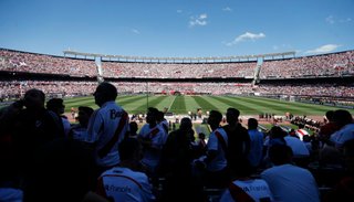 Barras y gerentes de River declararán por la reventa de entradas