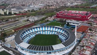 El Gobierno nacional cedió terrenos a Racing e Independiente