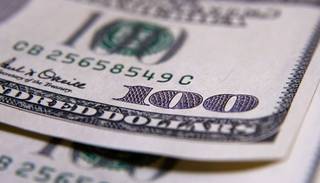 Tras máximos históricos, los mercados se calman: ceden la suba del dólar y del riesgo país
