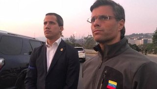 Rebelión militar contra Maduro se diluye en clima de incertidumbre y seguirán las protestas