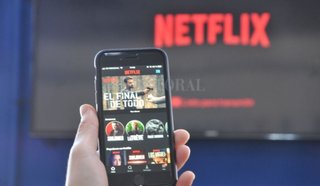 Netflix duplicó su previsión de crecimiento con casi 16 millones de nuevos suscriptores 