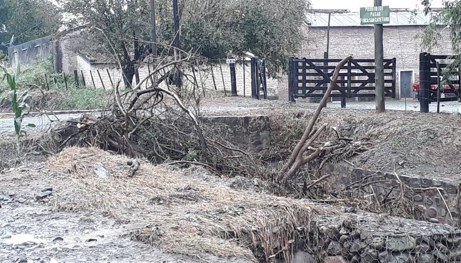 La ruta 23, entre Cerrillos y Rosario de Lerma, sufrió un profundo deterioro