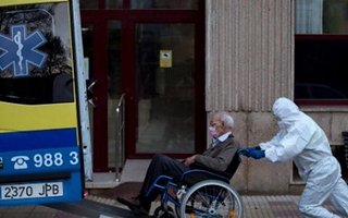 Analizan Las Condiciones De Vida En Un Geriatrico