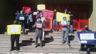 Docentes pidieron ser incluídos en el plan de vacunación contra el coronavirus