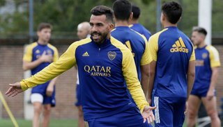 Carlos Tevez no viajará a La Paz para jugar por la Copa Libertadores