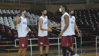 Cruzan los dedos: en Salta Basket se define el plantel que jugará en Chaco