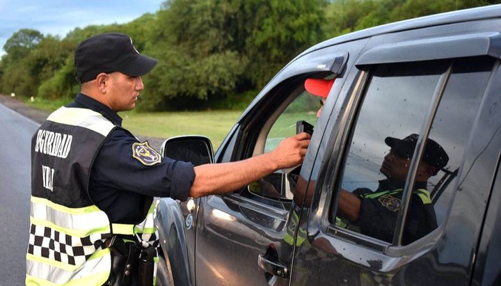 Más de 260 conductores alcoholizados durante fin de semana largo