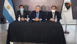 Anunciaron pago de bono de $5.000 y aumento salarial desde mayo para empleados estatales
